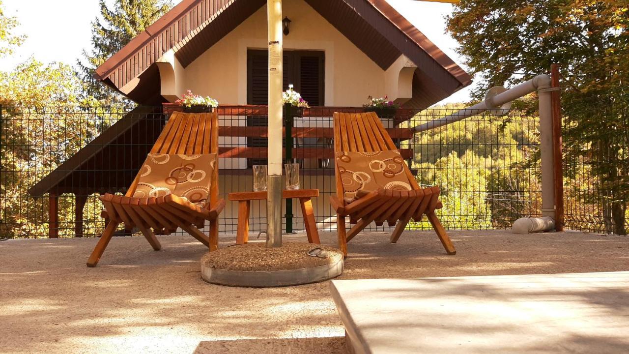 Villa Lovcen4Me Cetinje Exterior foto